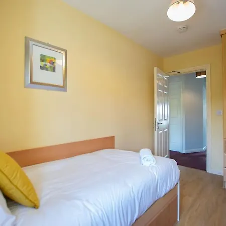 108 - 5 Bed Townhouse By Shortstays Nyaraló Galway
